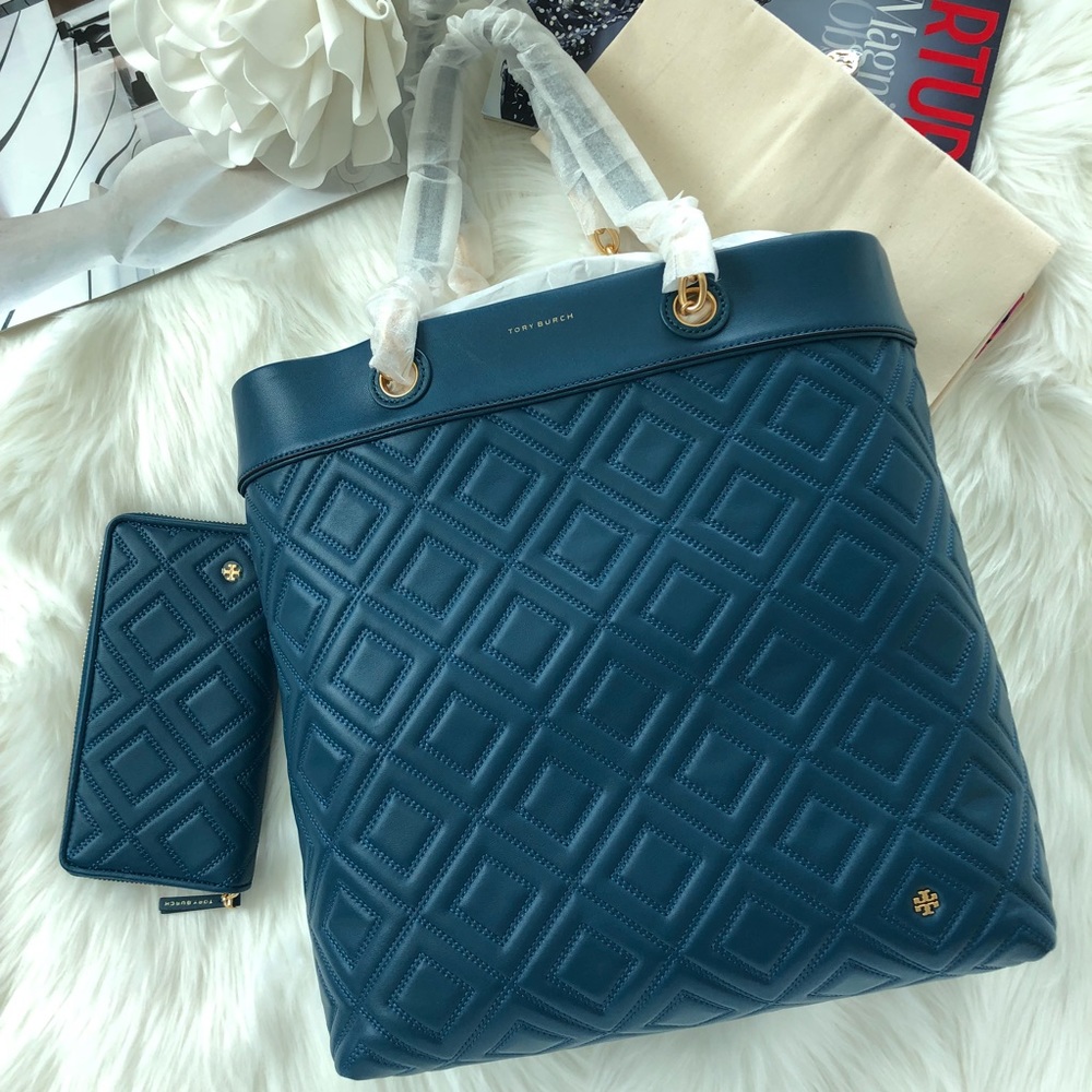 Tory Burch Fleming Medium Tote (Tote Only) - Picture 2 of 8